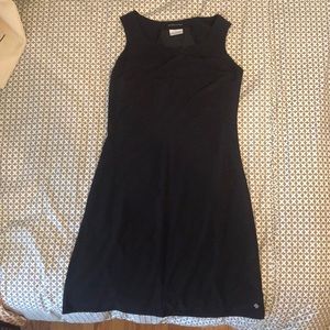 Columbia Omni-wick black dress with zipper pockets